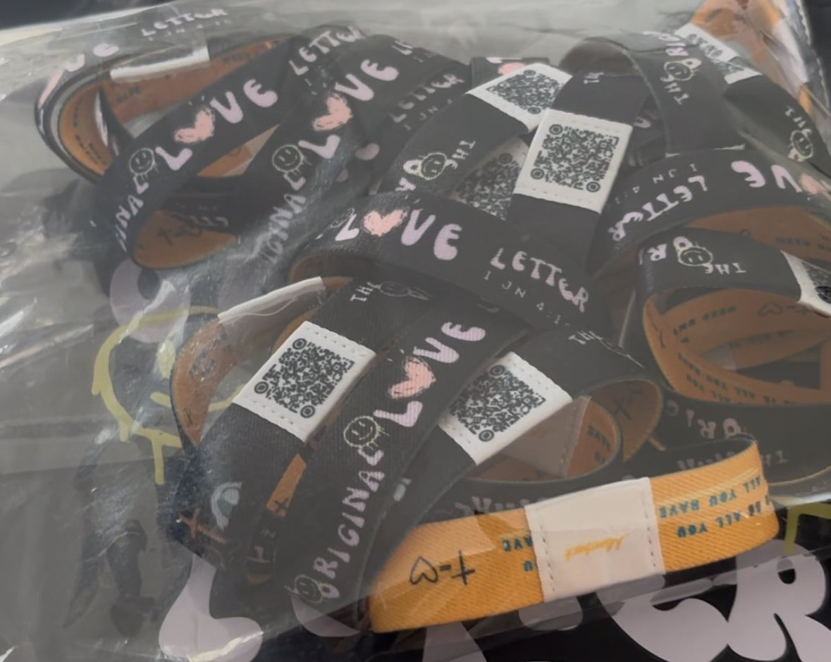 A Yth Group Bundle: Original Love Letter Wristband Kit (30 pack)