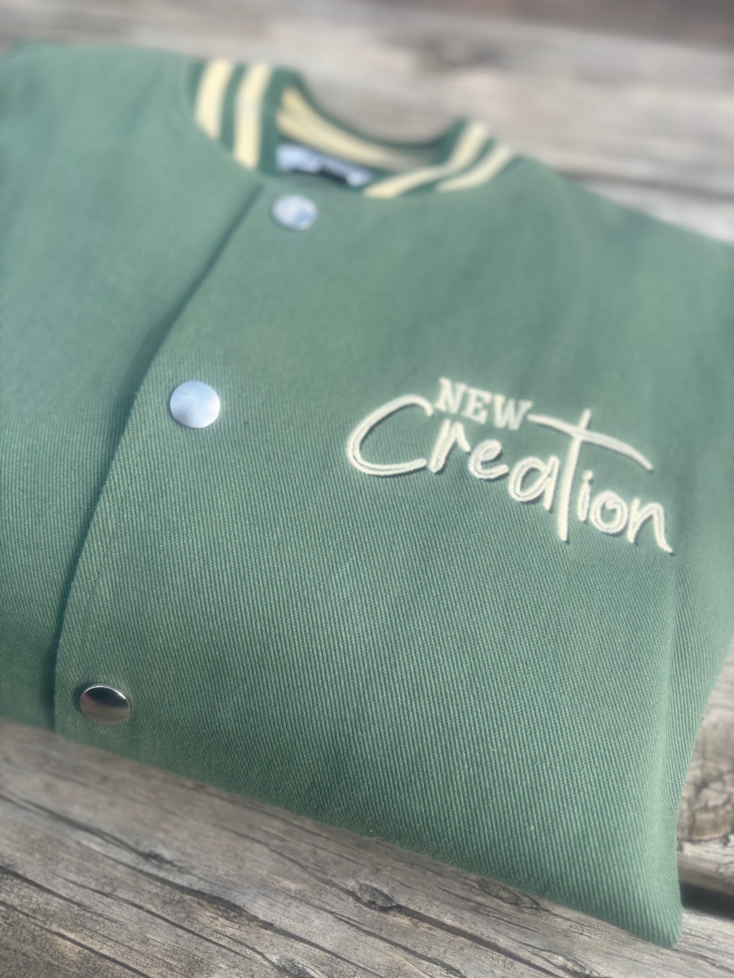 Crowdfunding - Jesus is King Varsity